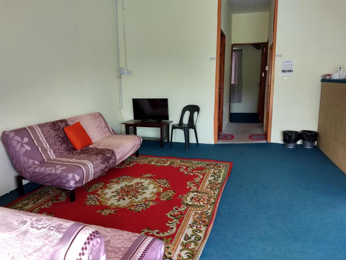 京那巴鲁波利度假小屋 Kampung Poring 外观 照片