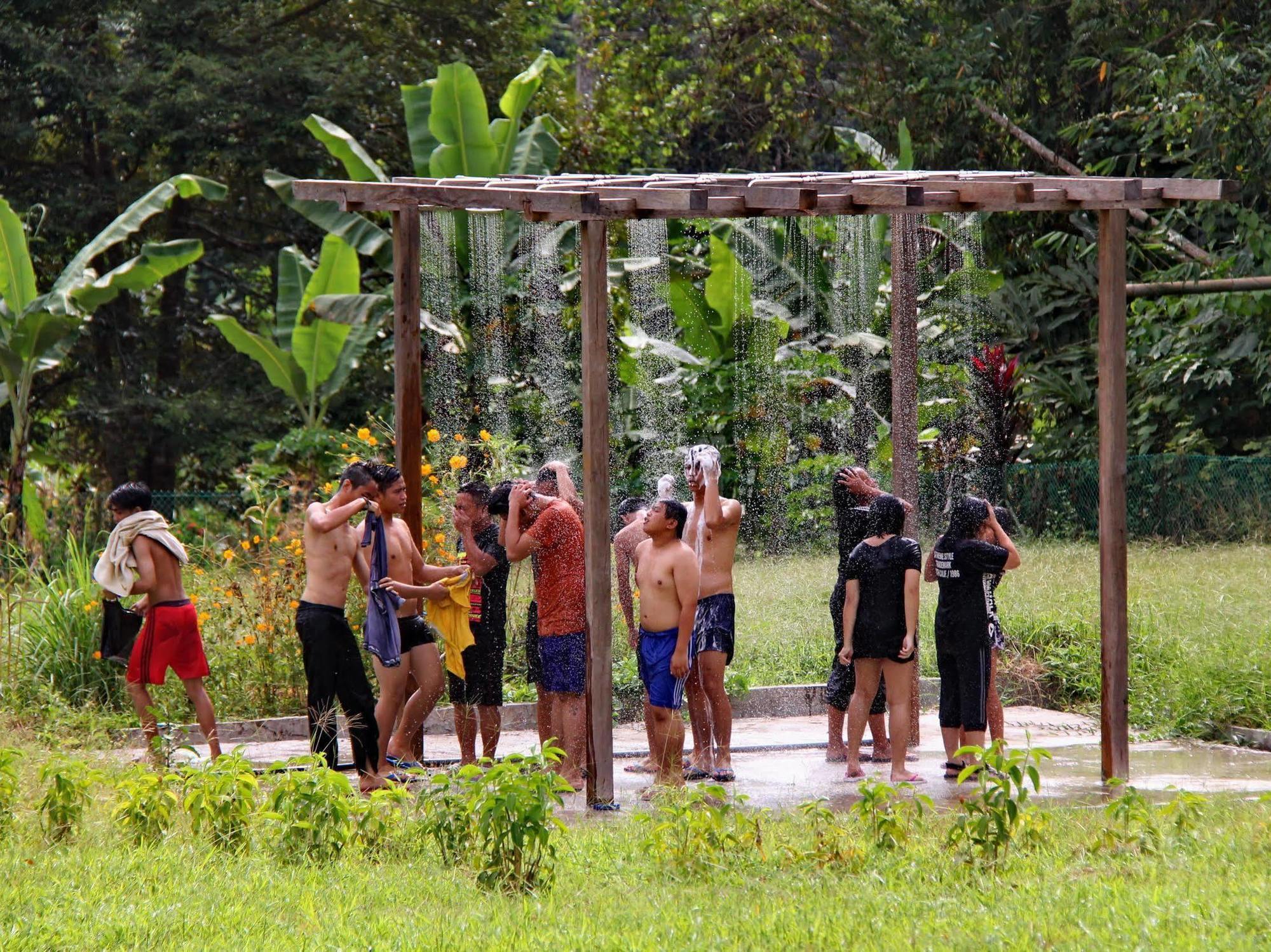 京那巴鲁波利度假小屋 Kampung Poring 外观 照片